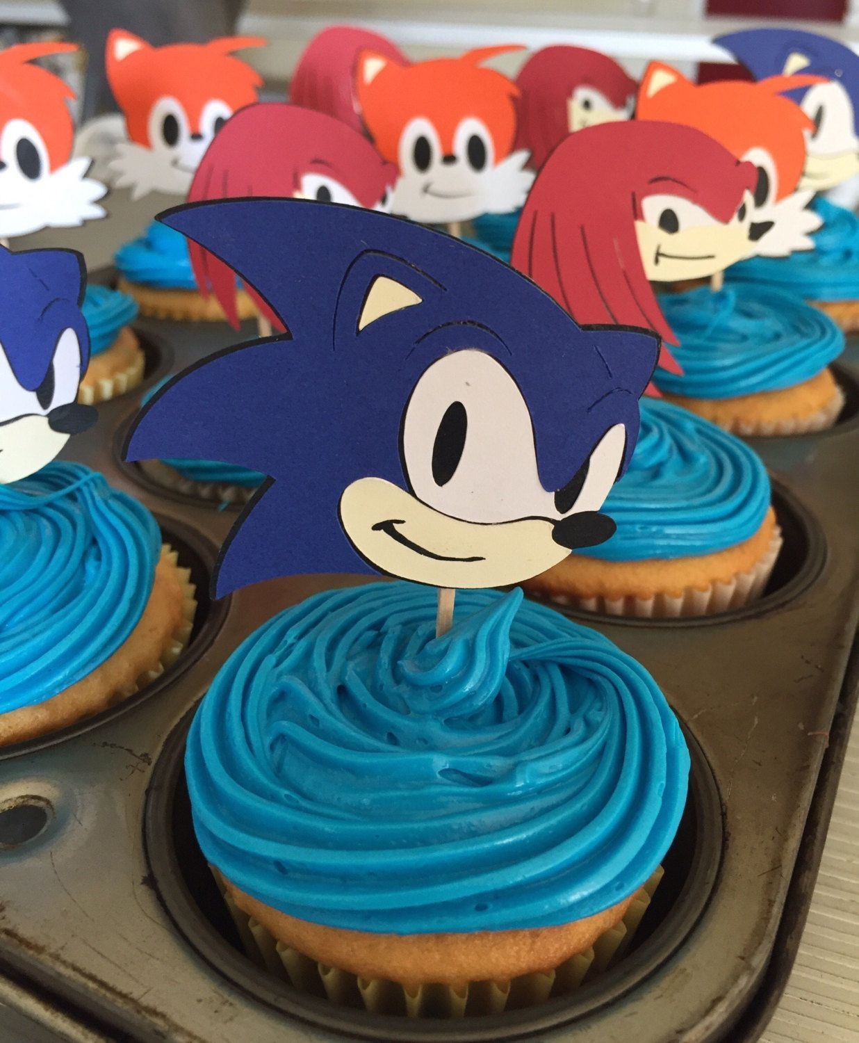 12 Sonic The Hedgehog Cupcake Toppers By Paperexpressshoppe