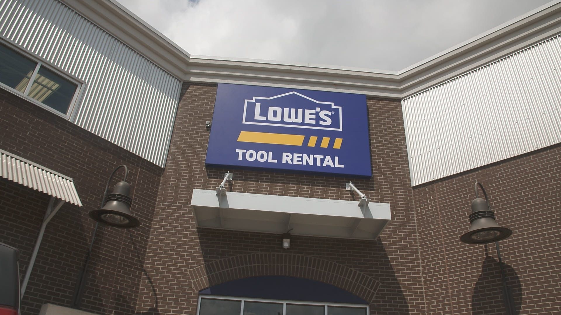 Lowe&#039;S Adding Tool Rental Departments To Stores Nationwide