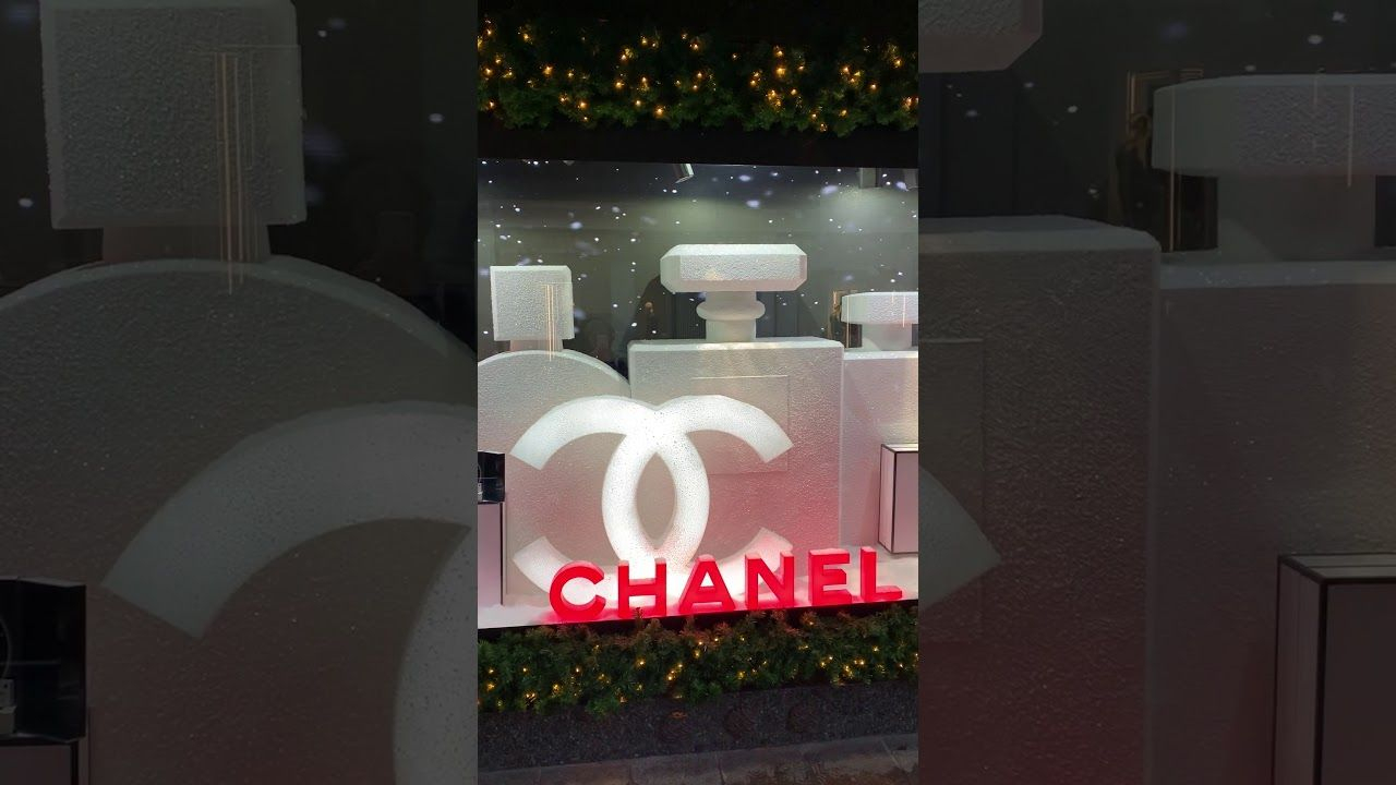 Universal What'S Inside Chanel Advent Calendar