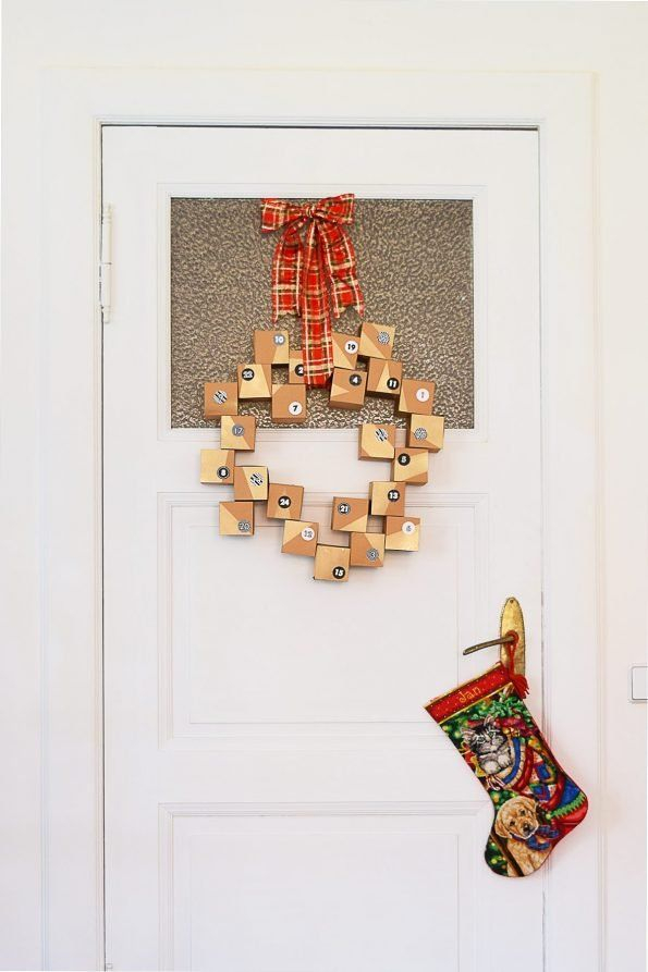 Diy Advent Calendar Wreath (+ A Free Printable!) - Little