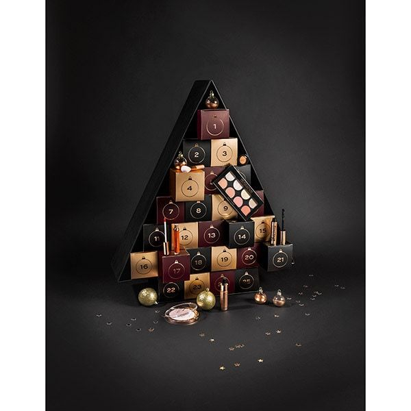 Makeup Revolution Christmas Tree Calendar 2022 | November