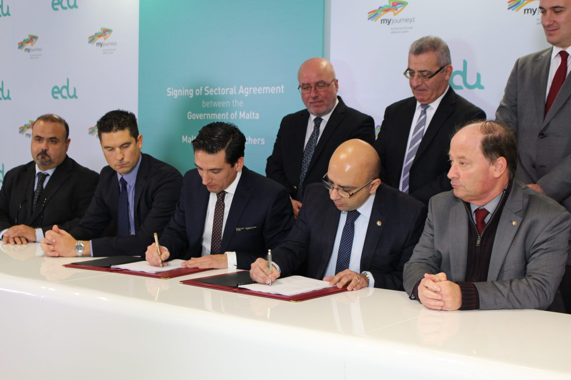 Sectoral Agreement Signed Between Mut And Education