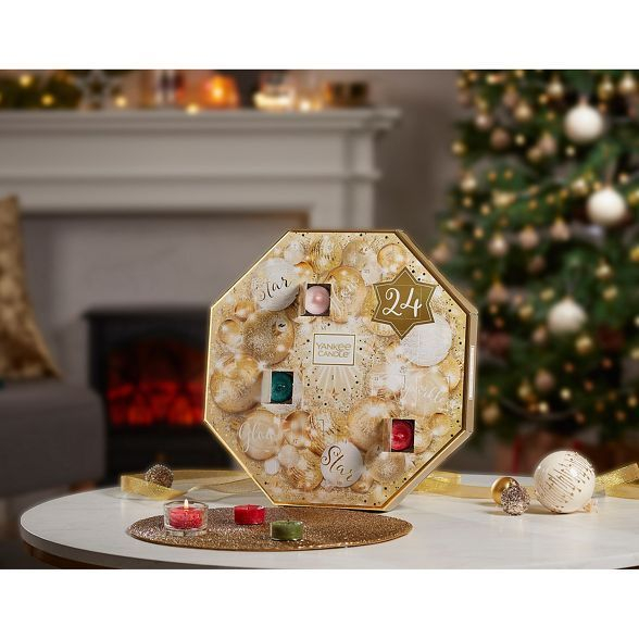 Yankee Candle Wreath&#039; Advent Calendar Gift Set | Debenhams